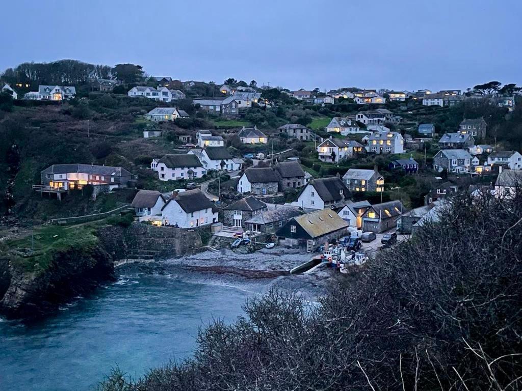 Cadgwith Cove Inn Eksteriør bilde