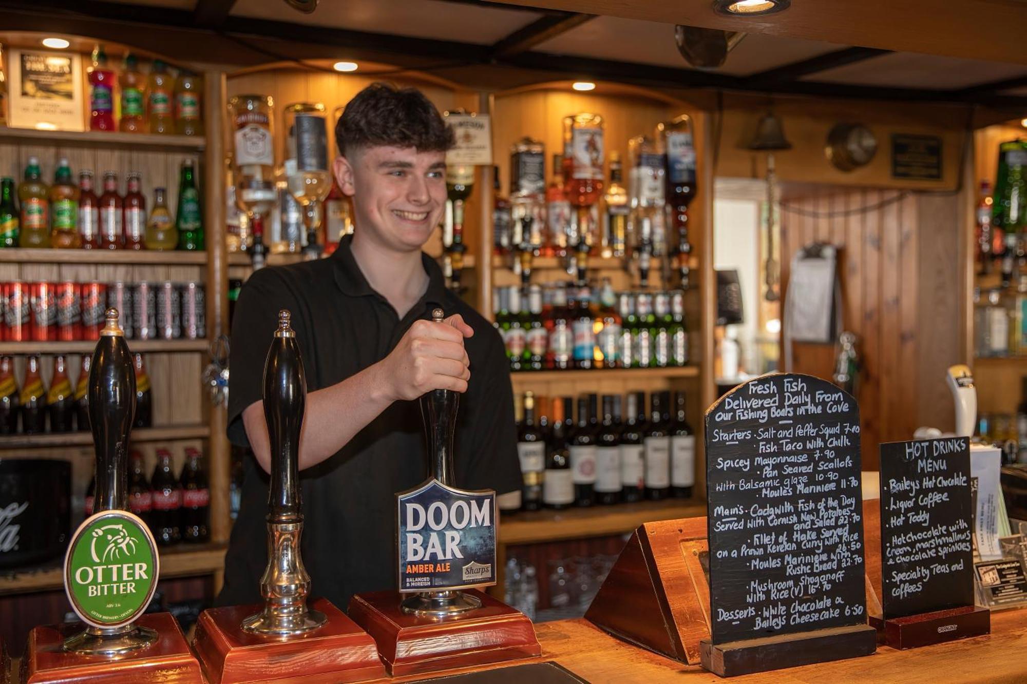 Cadgwith Cove Inn Eksteriør bilde