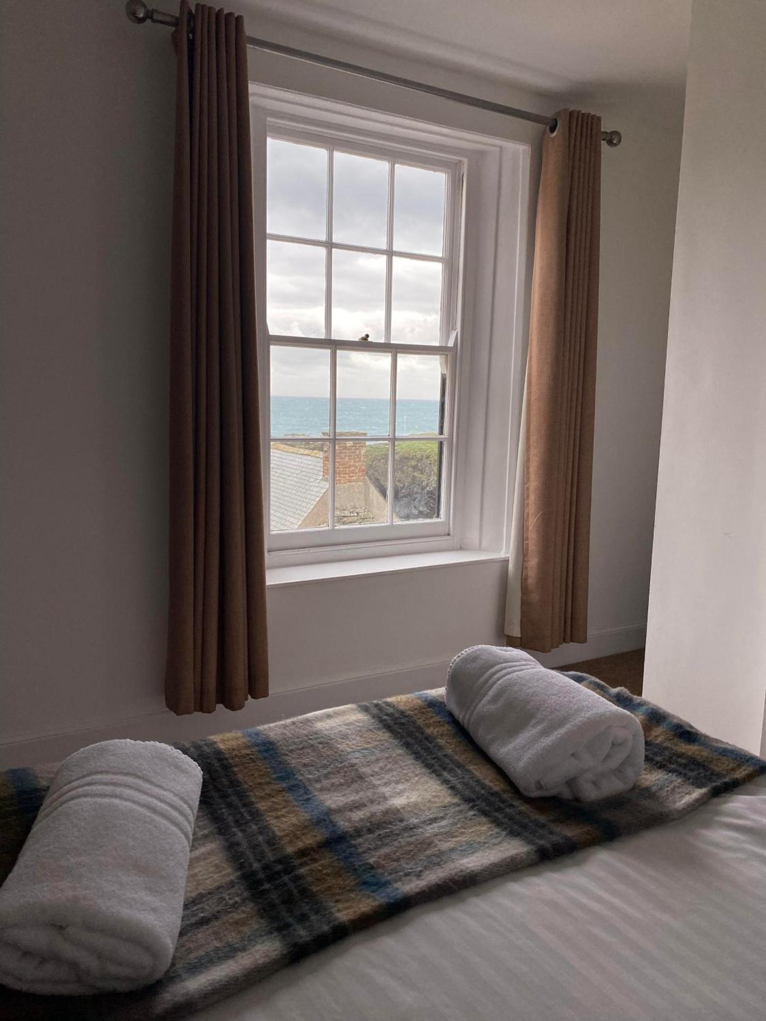 Cadgwith Cove Inn Eksteriør bilde