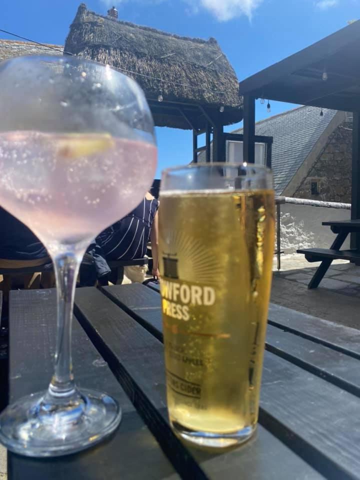 Cadgwith Cove Inn Eksteriør bilde