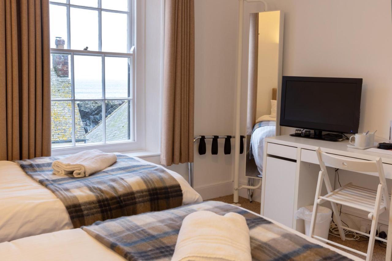 Cadgwith Cove Inn Rom bilde
