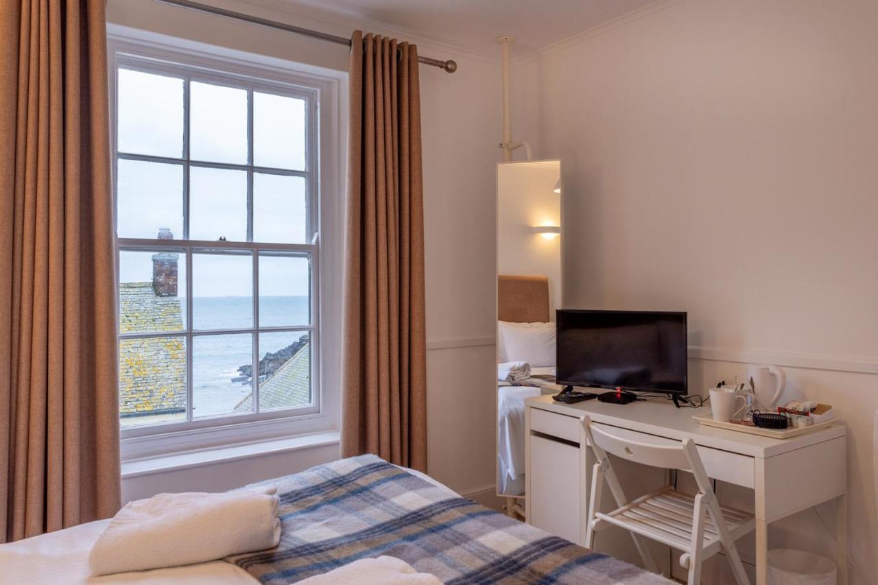 Cadgwith Cove Inn Rom bilde