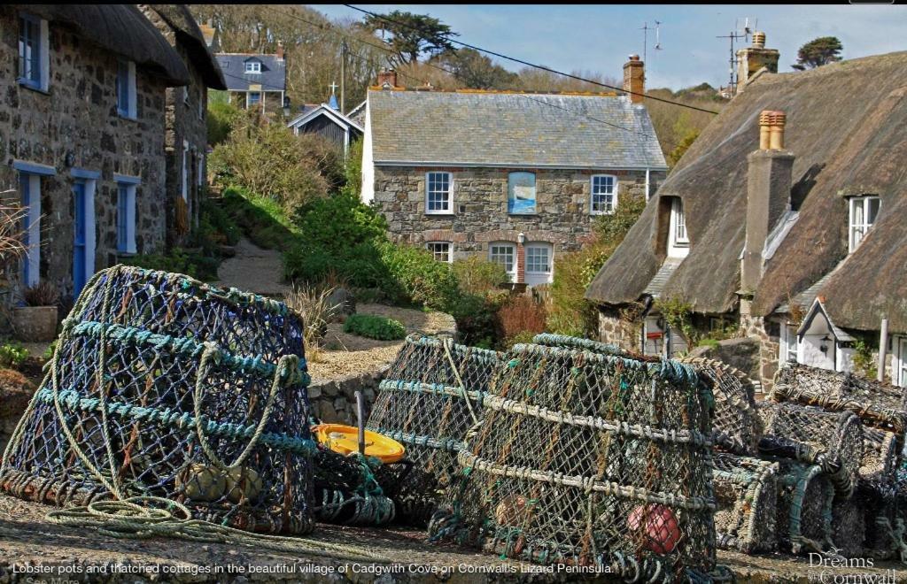Cadgwith Cove Inn Eksteriør bilde